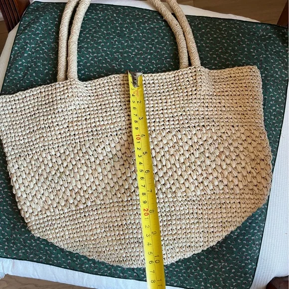 Embroidered Flamingo Raffia Tote - Handmade - Picture 11 of 15